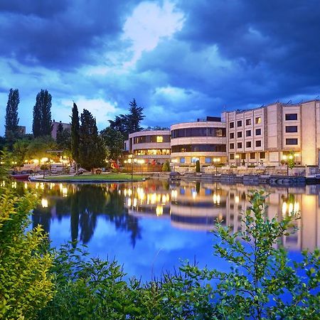Park Hotel Stara Zagora Zewnętrze zdjęcie The Inn at Laurel Point