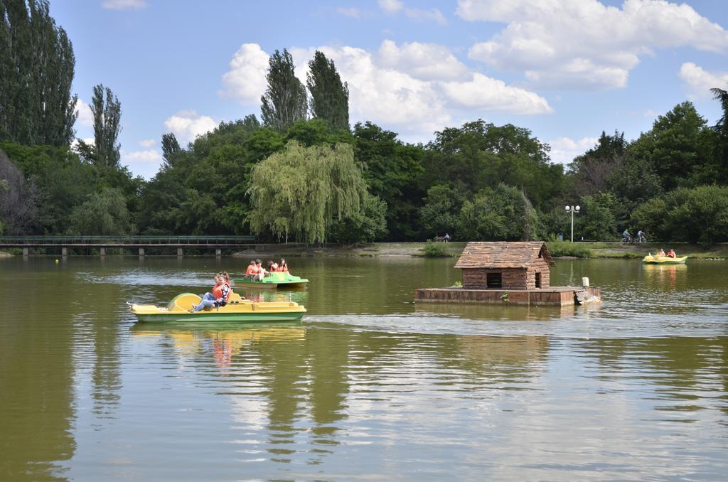 Park Hotel Stara Zagora Zewnętrze zdjęcie The lake